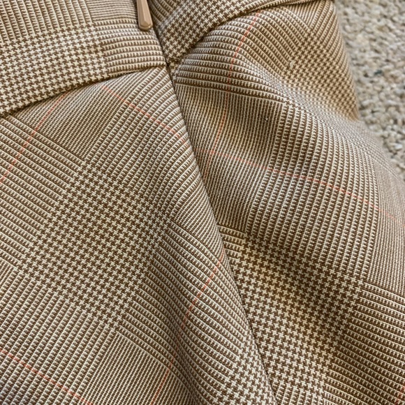 Banana Republic Flared Skirt - Picture 5 of 7